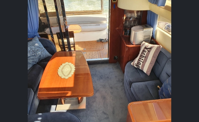 Princess 38 Fly-kuva-12